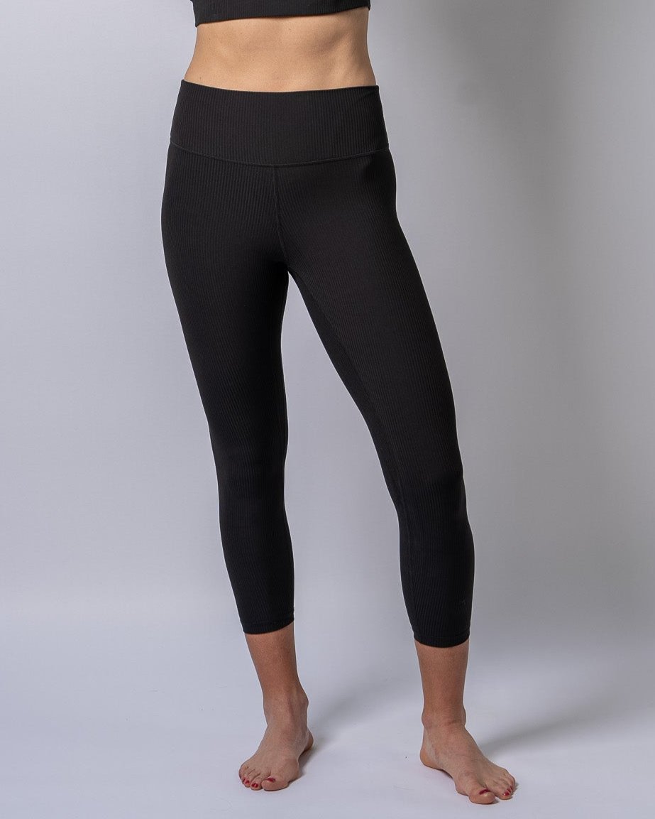 LuxeLift Black Ribbed Leggings