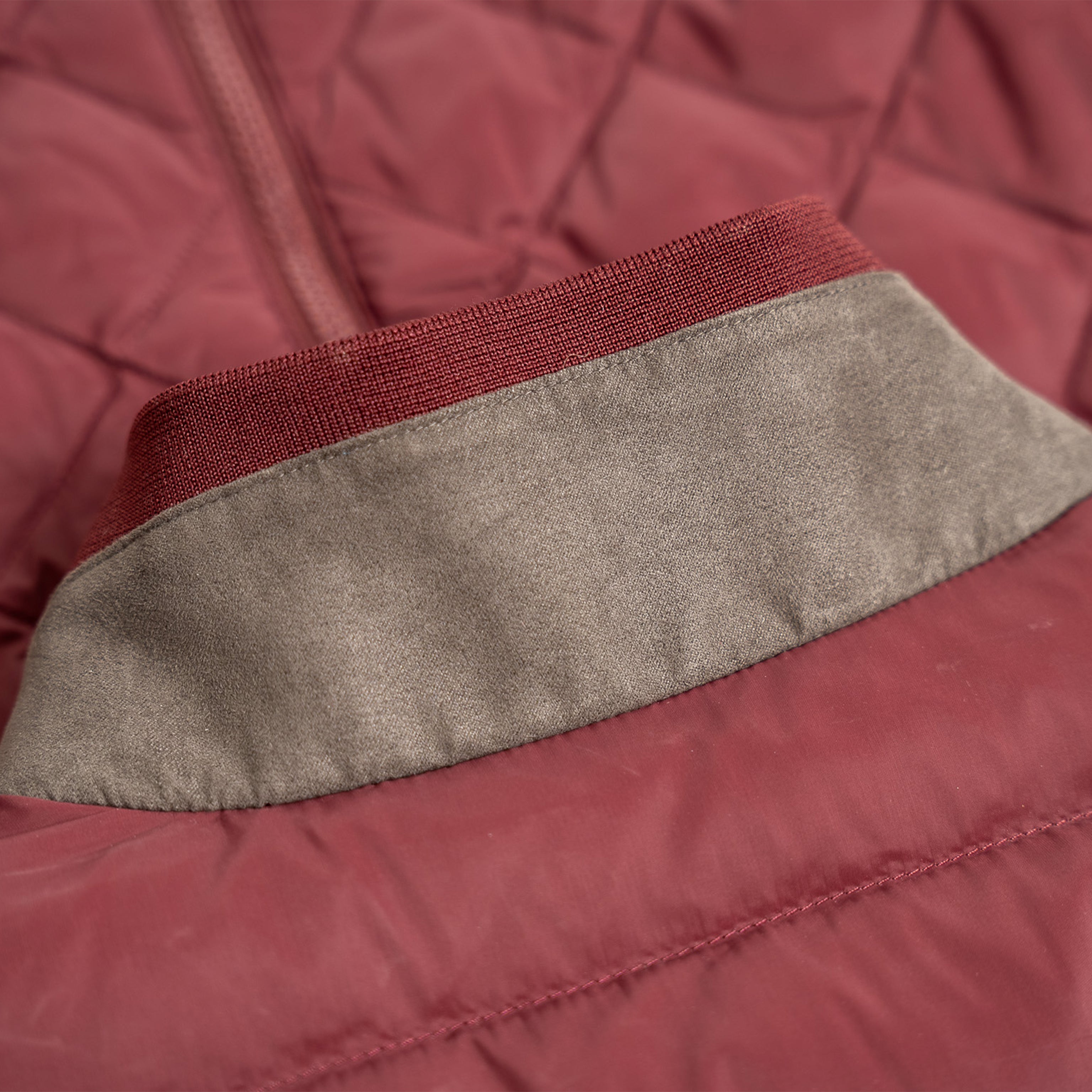 The Arctic Vest - Burgundy