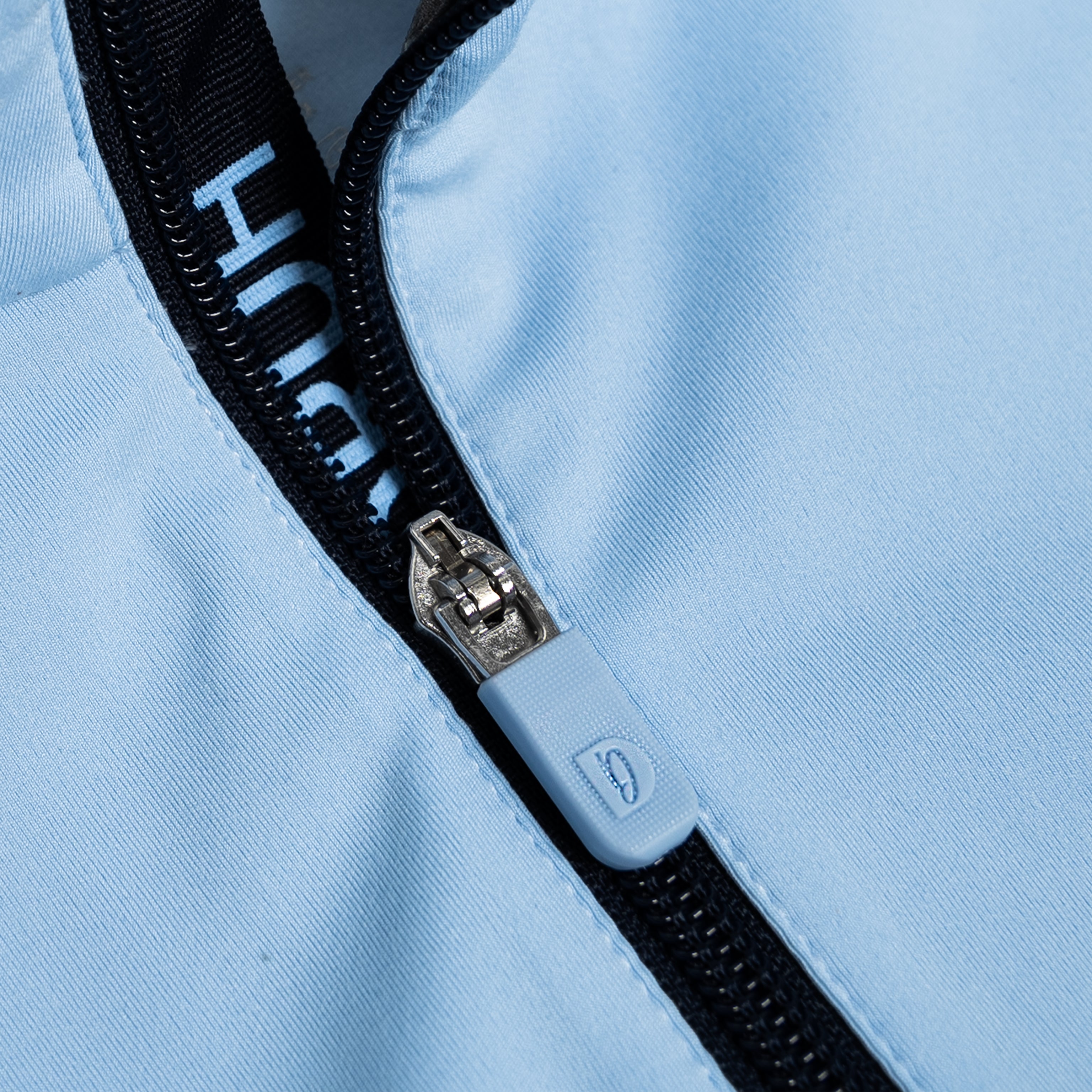 The Hybrid Pullover - Sky Blue