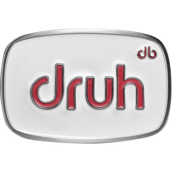 druh buckles white and pink
